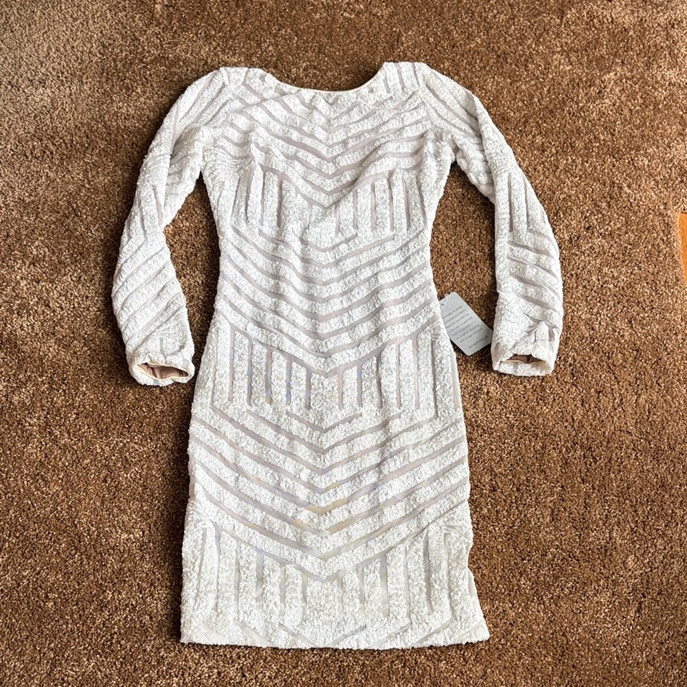 NWT Dress the Population White Sequin Long Sleeve Mini Dress